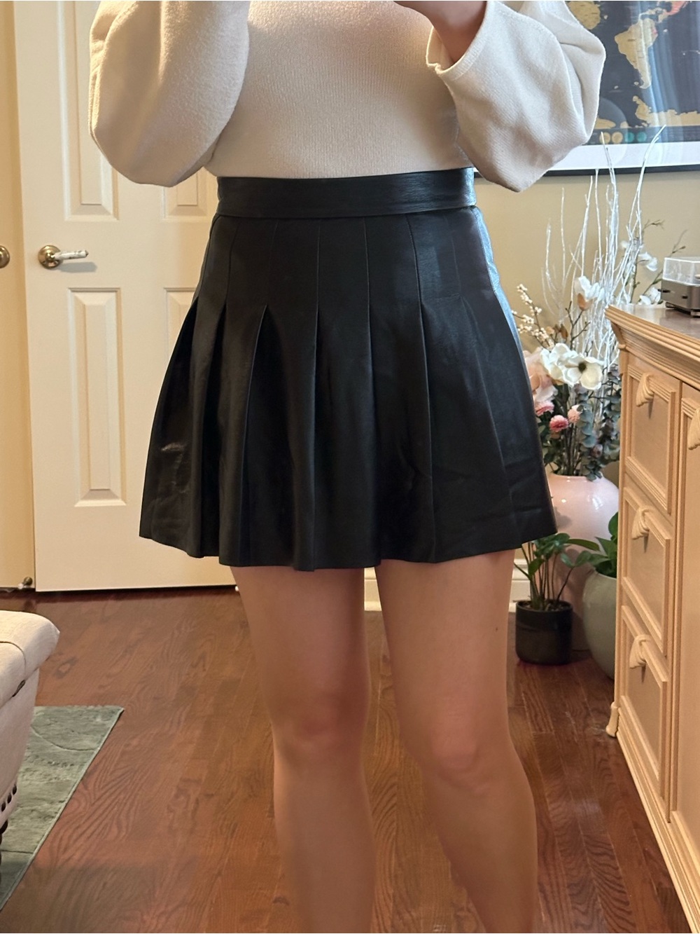 Aritzia Black Faux Leather Pleated Mini Skirt